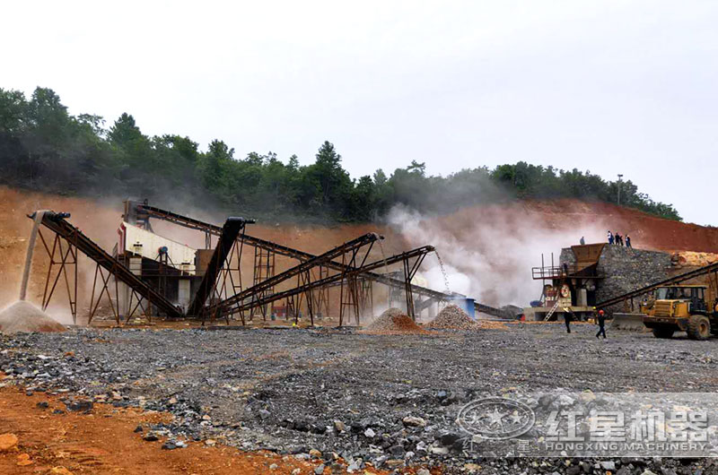 礦石破碎機(jī)多少錢一臺？大型機(jī)器型號